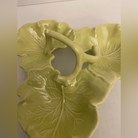 Vintage Lettuce Leaf Relish Dish - Picture 5 of 5